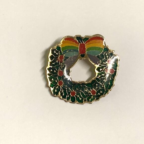 Lot of 4 Vintage Christmas Themed Kitschy Lapel Brooch Pins Retro Nostalgia Fun! - Picture 3 of 10